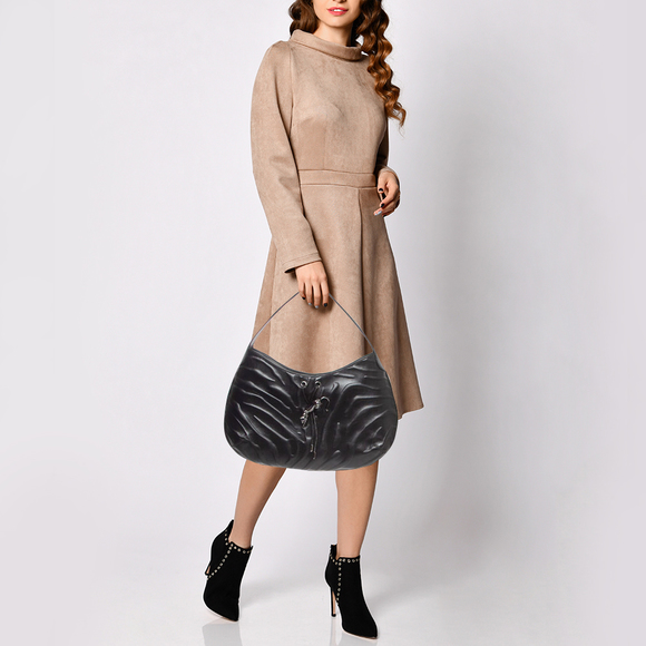 CARTIER Black Leather Medium Panthere de  Bag - Picture 2 of 8